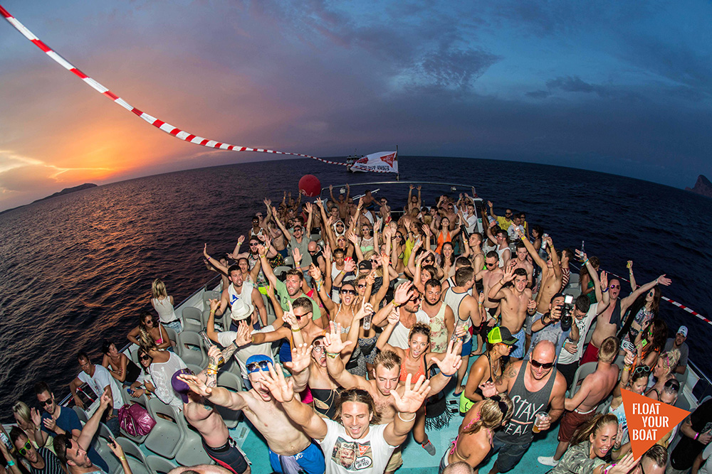 the best boat party